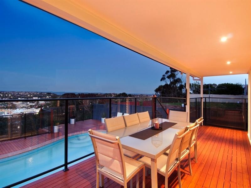 22 Corkery Crescent, Allambie Heights NSW 2100