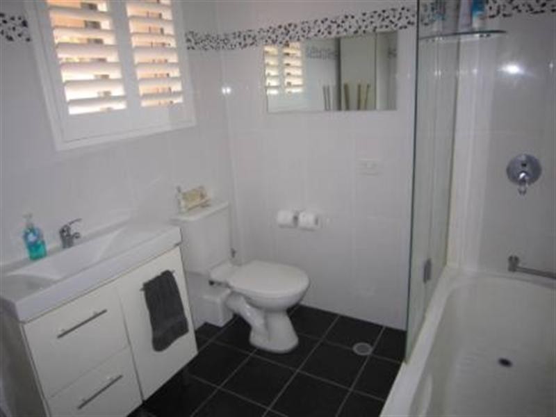 8/91 Howard Avenue, Dee Why NSW 2099