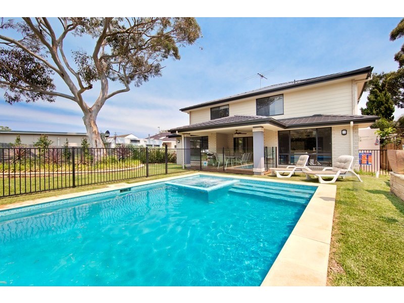 12 Roosevelt Avenue, Allambie Heights NSW 2100