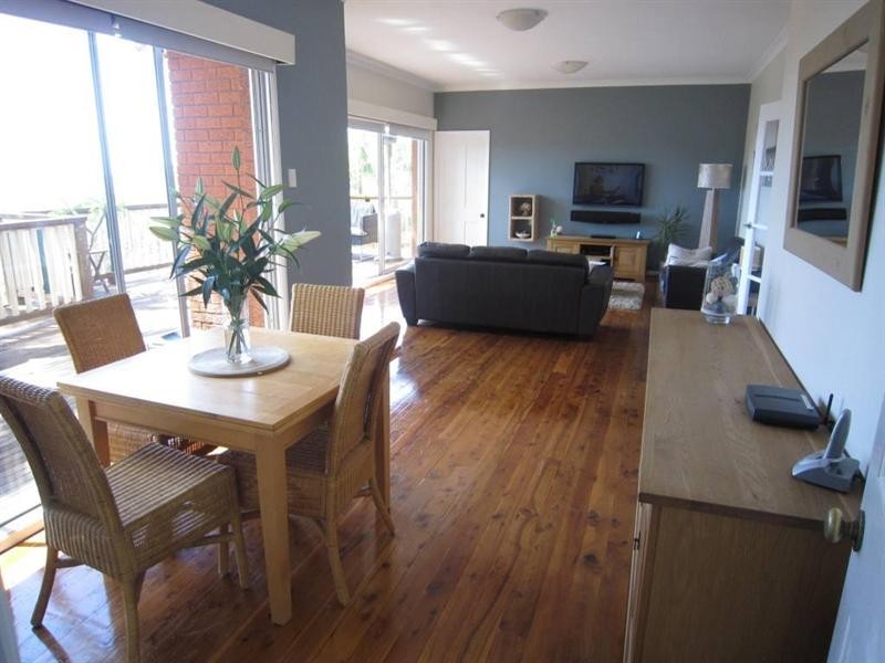 42 Allenby Park Parade, Allambie Heights NSW 2100