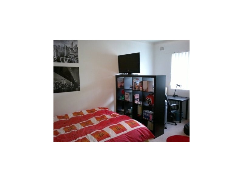 4/43 Oceanview Road, Freshwater NSW 2096