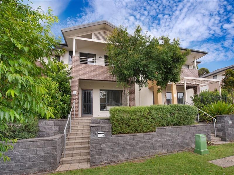 18/13 Angophora Circuit, Warriewood NSW 2102