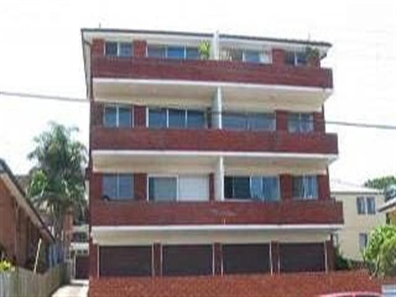 1/3 Dalley Street, Queenscliff NSW 2096