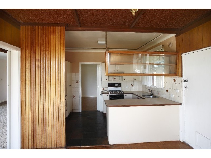 126 Owen Stanley Avenue, Allambie Heights NSW 2100