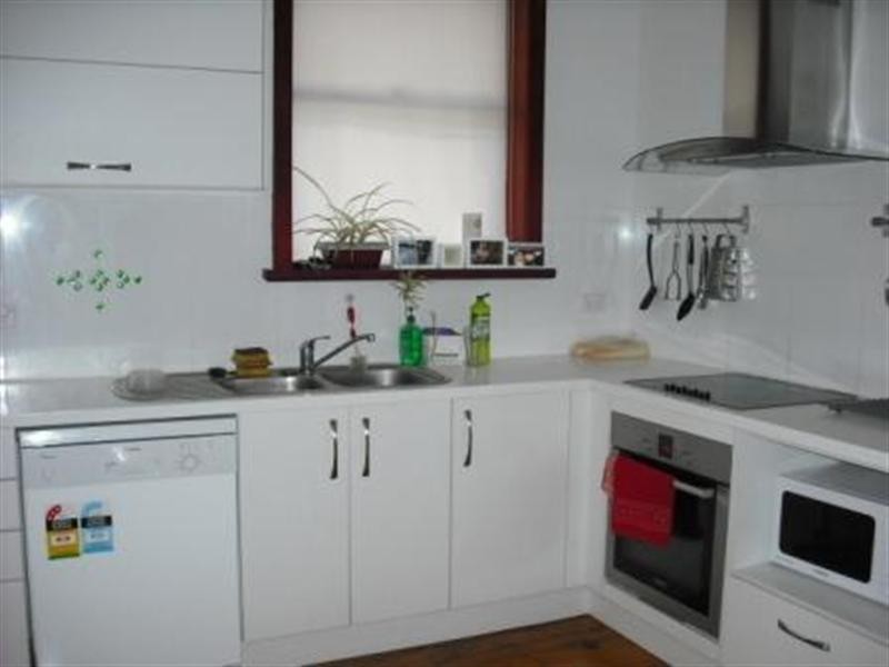 7 Lakeside Crescent, North Manly NSW 2100