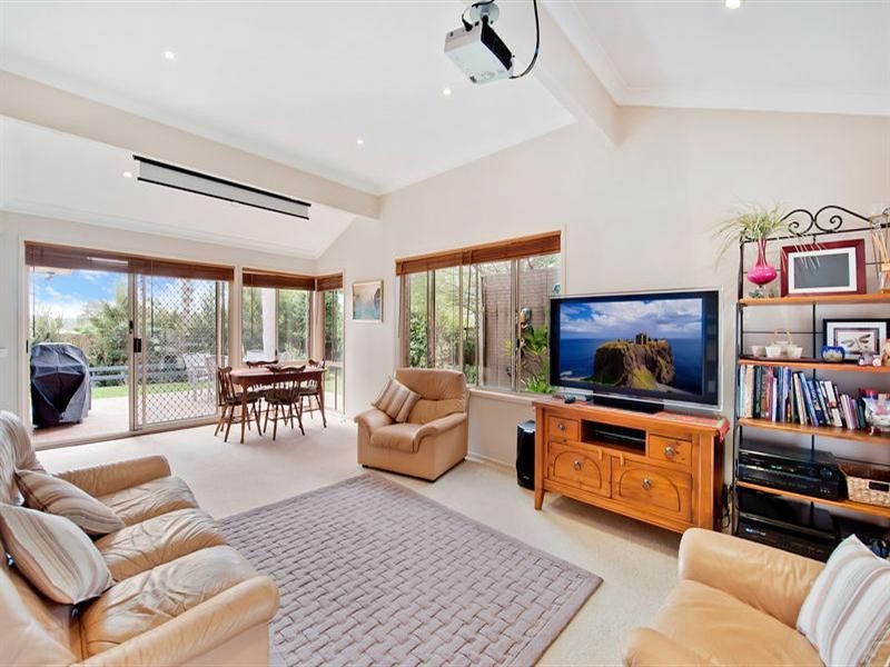 276a Warringah Road, Beacon Hill NSW 2100
