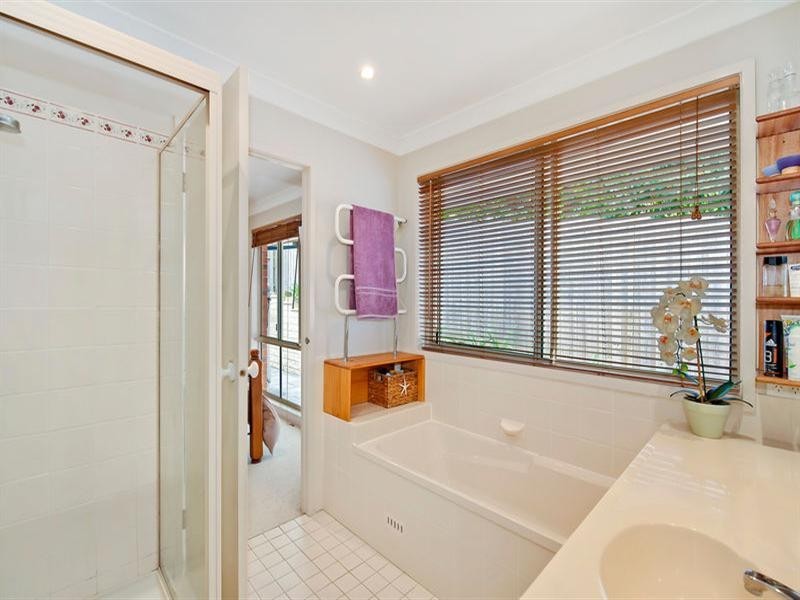 276a Warringah Road, Beacon Hill NSW 2100