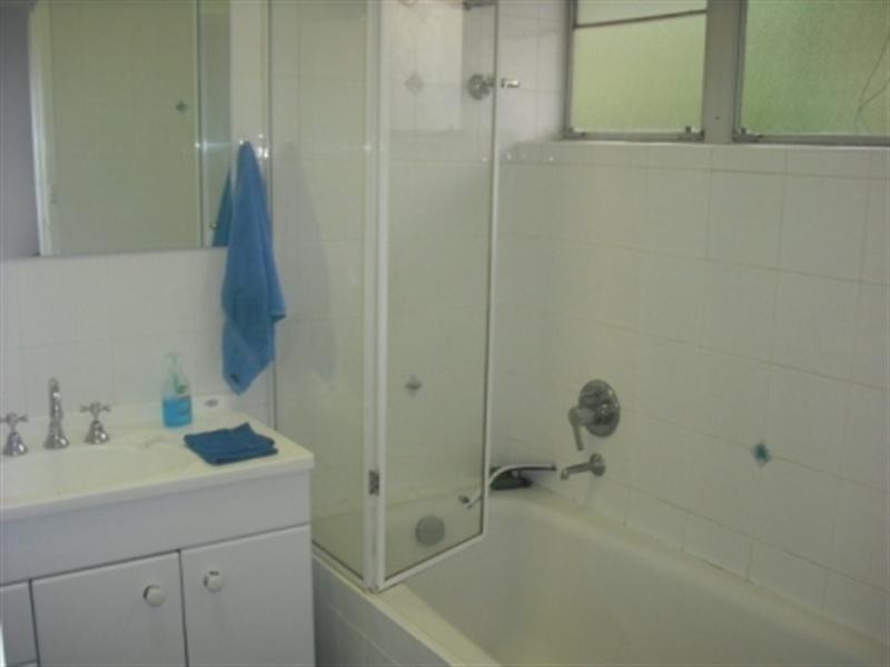 2/127 Queenscliff Road, Queenscliff NSW 2096