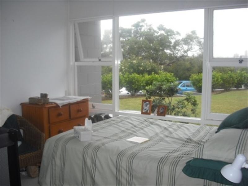 2/127 Queenscliff Road, Queenscliff NSW 2096