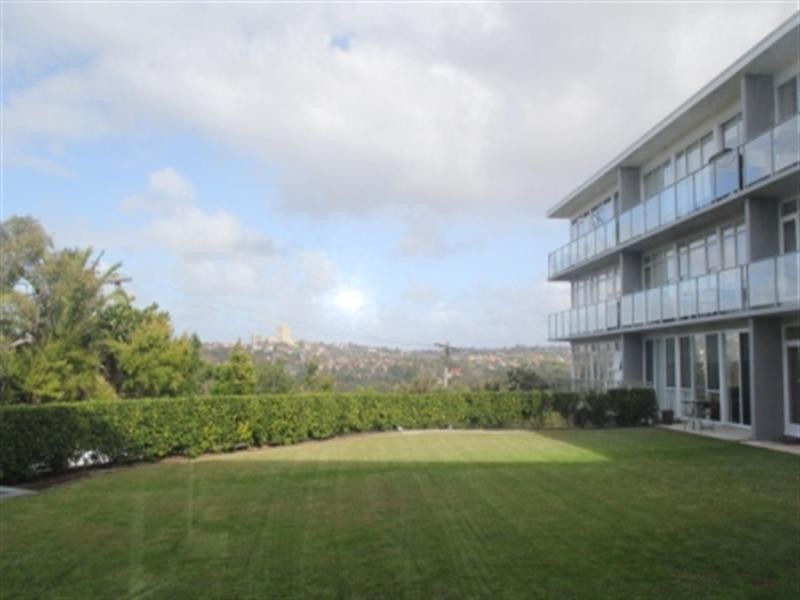 2/127 Queenscliff Road, Queenscliff NSW 2096