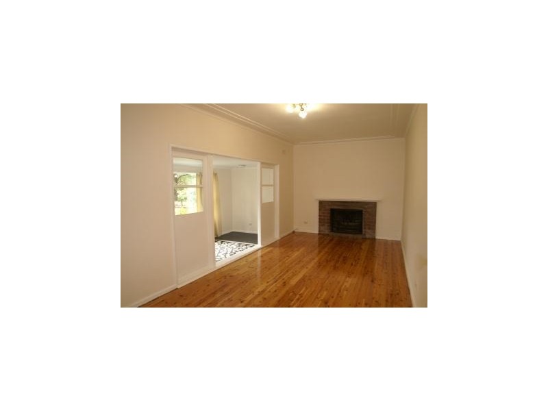 16 Cook Street, Forestville NSW 2087