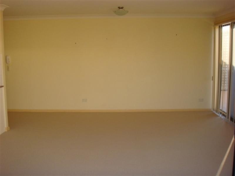10/13-15 Francis Street, Dee Why NSW 2099