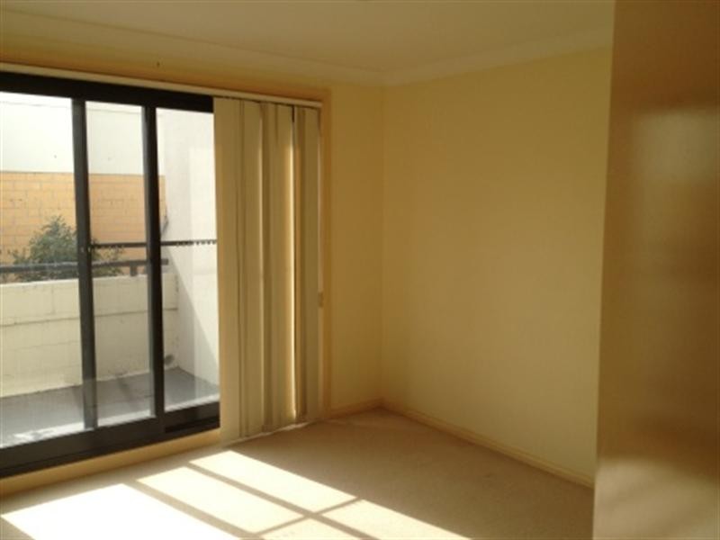 10/13-15 Francis Street, Dee Why NSW 2099