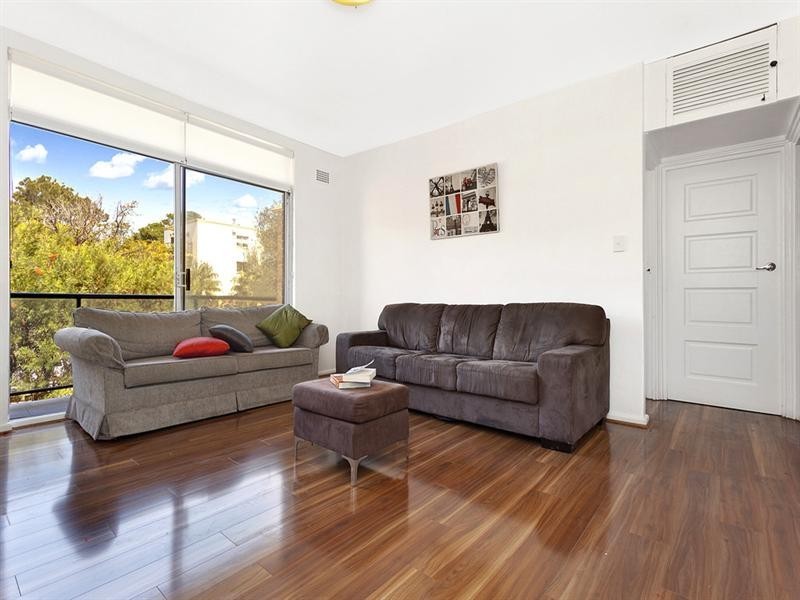 8/91 Howard Avenue, Dee Why NSW 2099