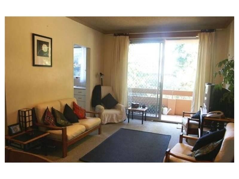 10/84 Wyadra Avenue, Freshwater NSW 2096