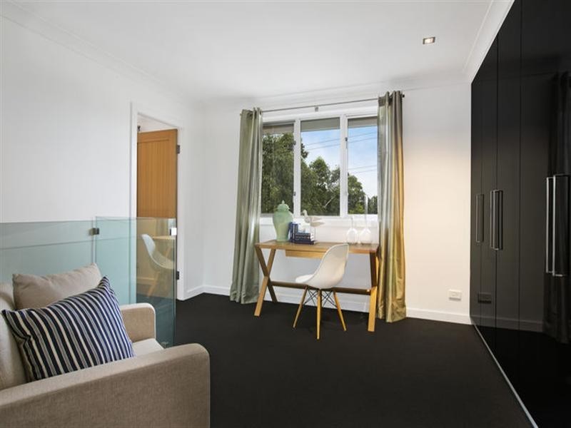8 Sloane Crescent, Allambie Heights NSW 2100