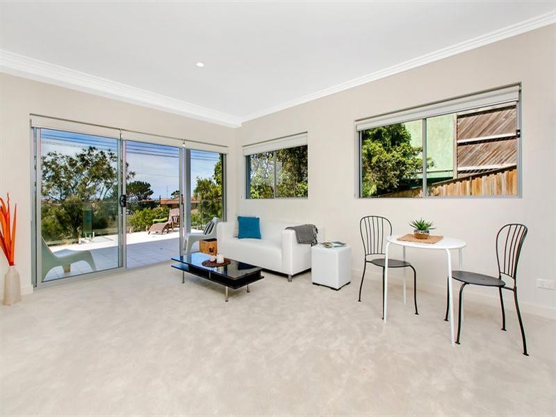 8/39-41 Pacific Parade, Dee Why NSW 2099