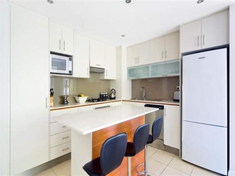 1/31-33 Sturdee Parade, Dee Why NSW 2099