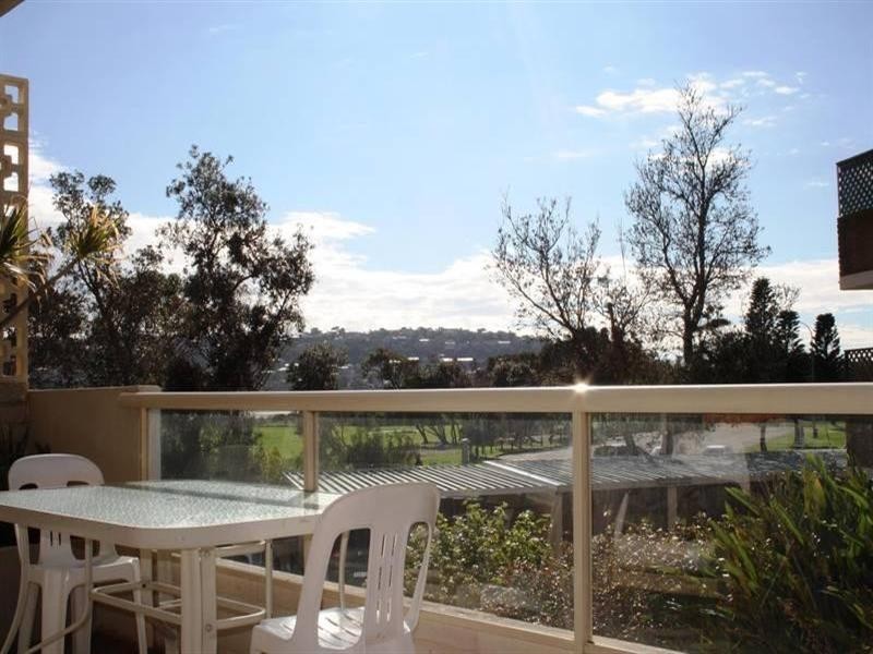 2/84 Dee Why Parade, Dee Why NSW 2099