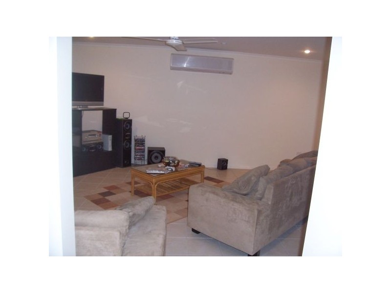 5 Spinks Court, Eimeo QLD 4740