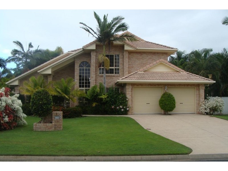 8 Urarii Court, Shoal Point QLD 4750