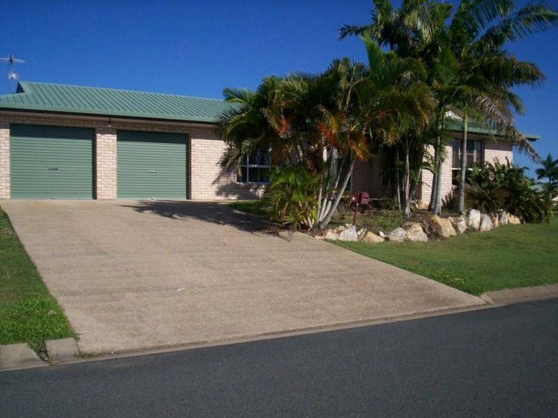 14 Ben Nevis Street, Beaconsfield QLD 4740