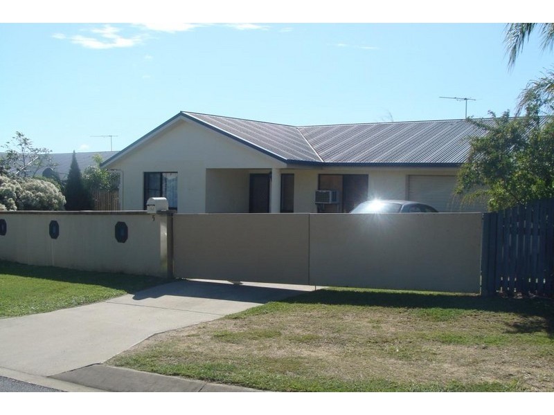 5 Dylan Drive, Eimeo QLD 4740