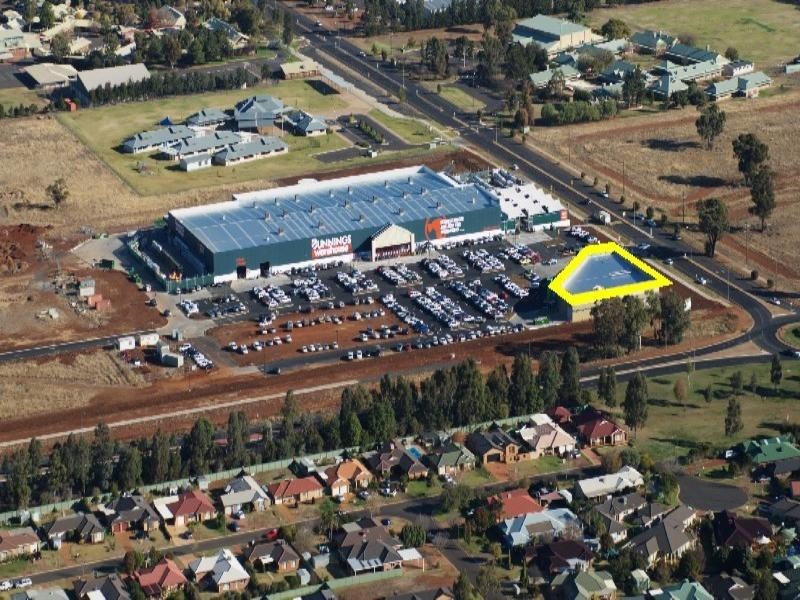 - Dubbo Homemaker Centre, Dubbo NSW 2830