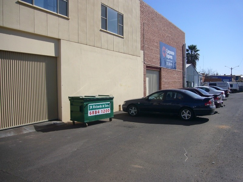 108-110 Talbragar Street, Dubbo NSW 2830