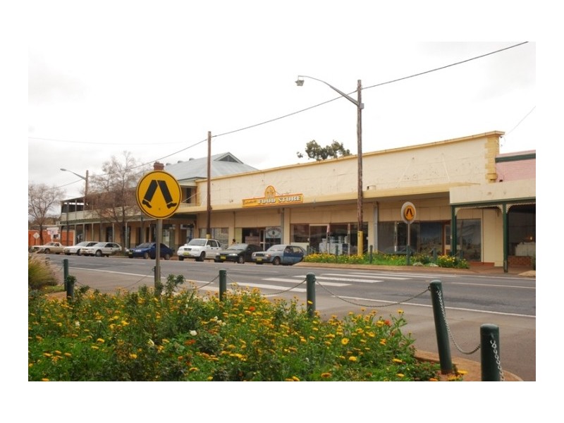 71-77 Caswell Street, Peak Hill NSW 2869