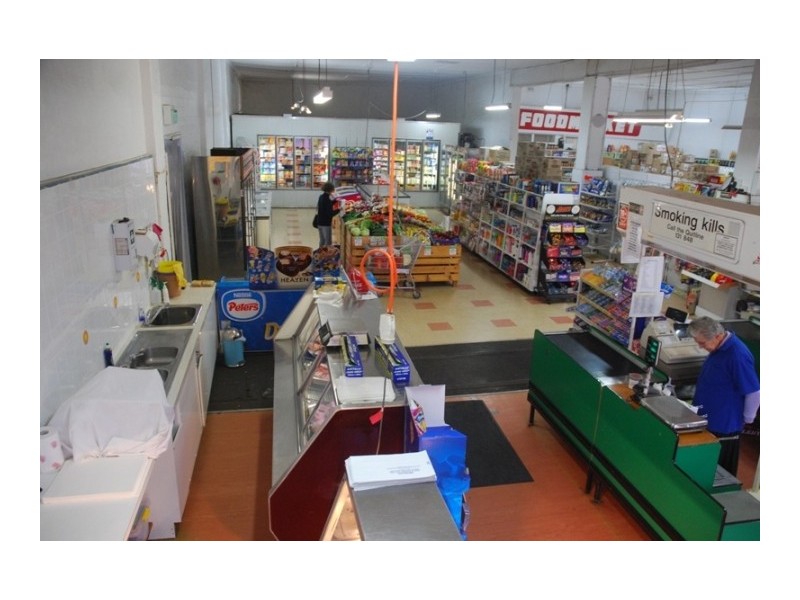 71-77 Caswell Street, Peak Hill NSW 2869