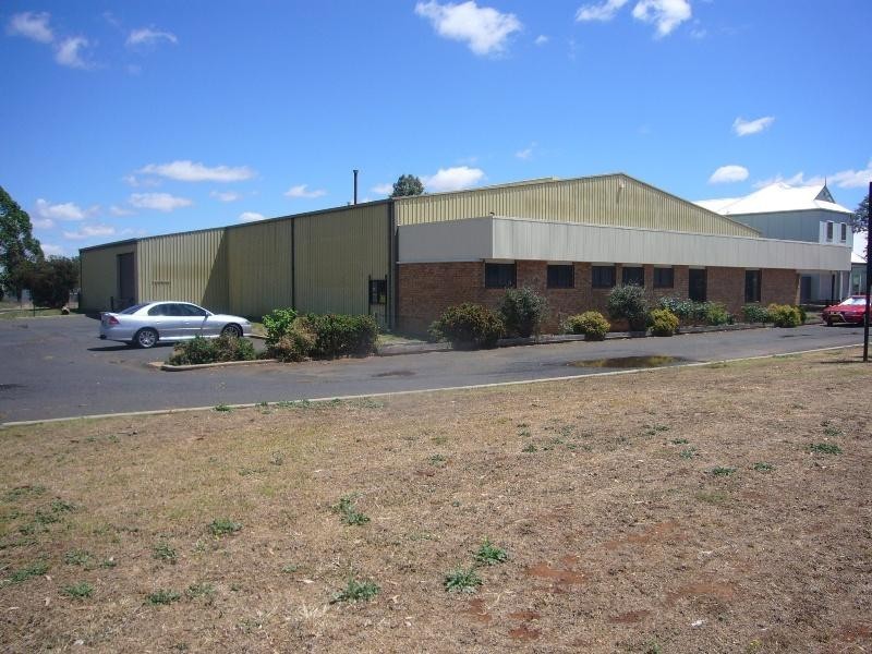 75 Wheelers Lane, Dubbo NSW 2830