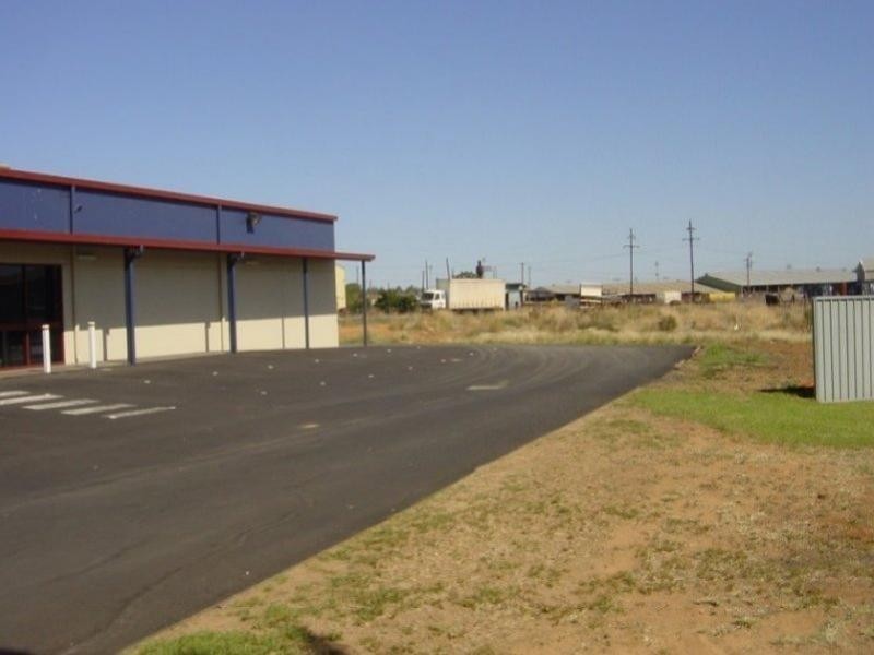 37 Cobbora Road, Dubbo NSW 2830