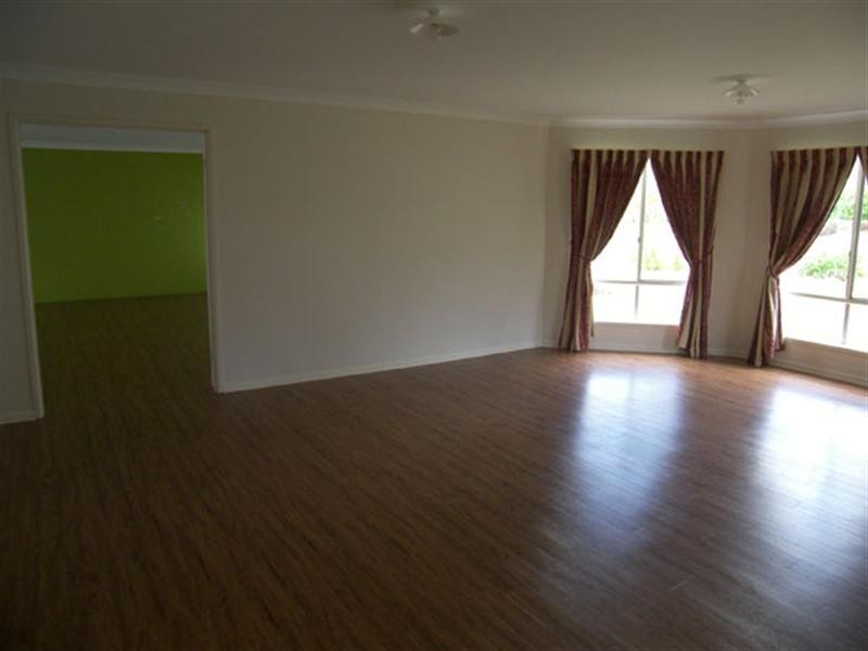 102 Veresdale Scrub Road, Gleneagle QLD 4285