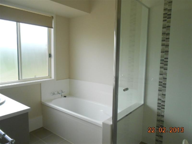 Gleneagle QLD 4285