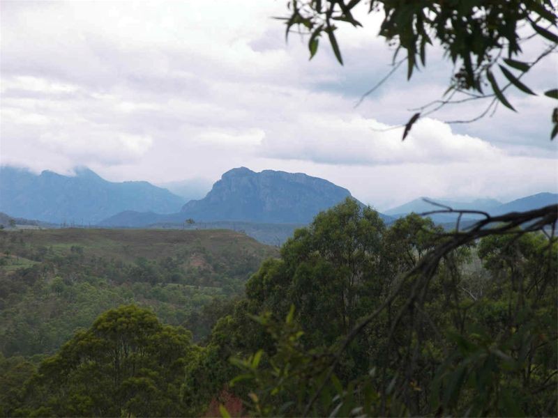 18 Farwell Close, Kooralbyn QLD 4285