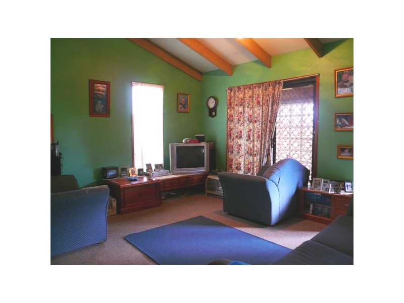 27 Cedar Drive, Beaudesert QLD 4285