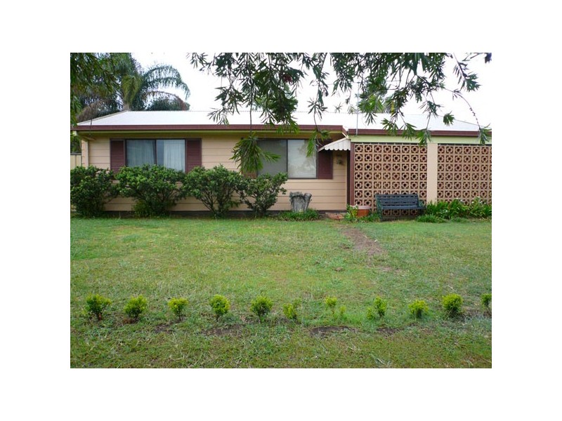 27 Cedar Drive, Beaudesert QLD 4285