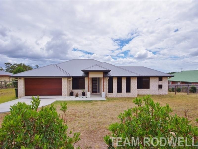 90 Carrigan Way, Gleneagle QLD 4285
