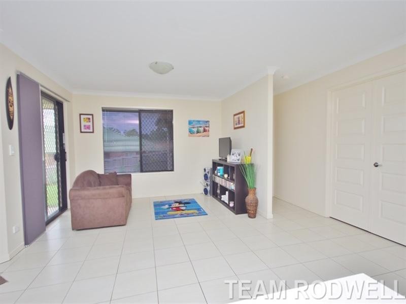 90 Carrigan Way, Gleneagle QLD 4285