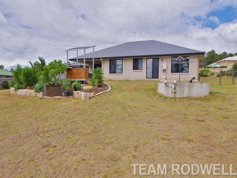 90 Carrigan Way, Gleneagle QLD 4285