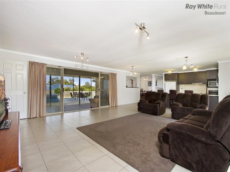 19 Parkhurst Place, Gleneagle QLD 4285