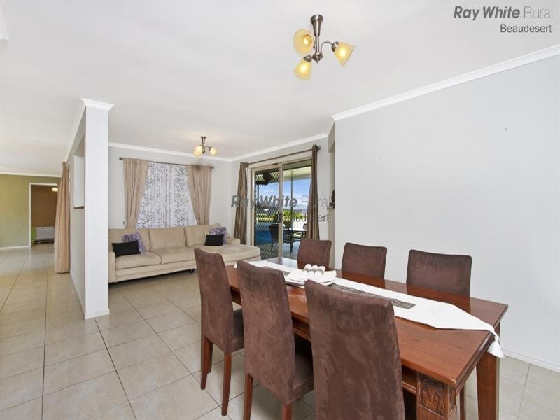 19 Parkhurst Place, Gleneagle QLD 4285