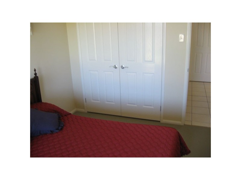 50 Walker Drive, Kooralbyn QLD 4285