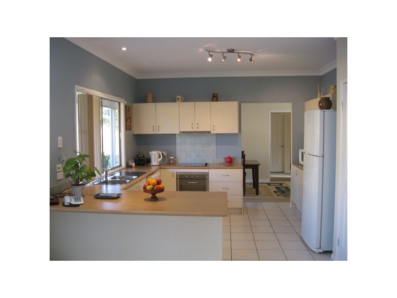 50 Walker Drive, Kooralbyn QLD 4285