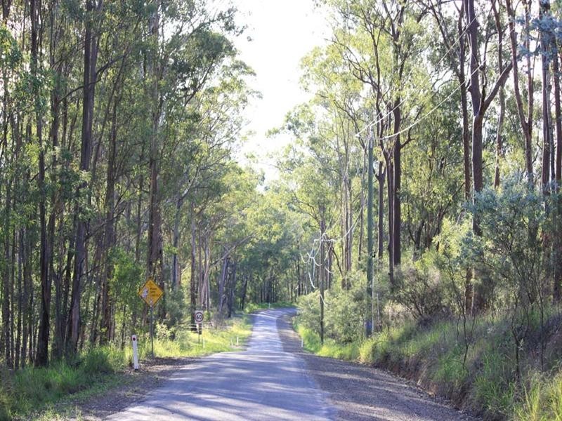 412 Dennis Road, Cedar Vale QLD 4285