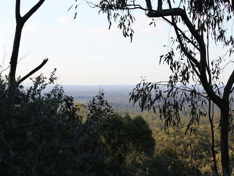 412 Dennis Road, Cedar Vale QLD 4285