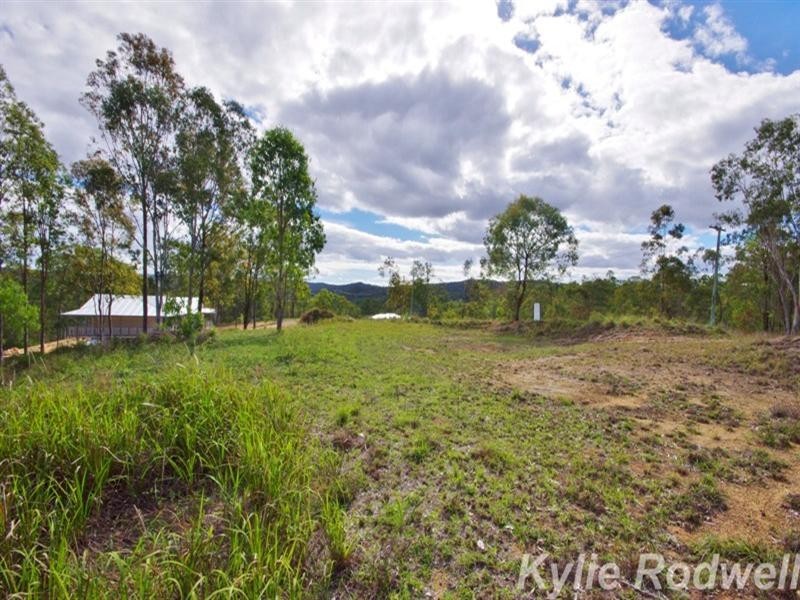 20-24 Flagstaff Close, Kooralbyn QLD 4285