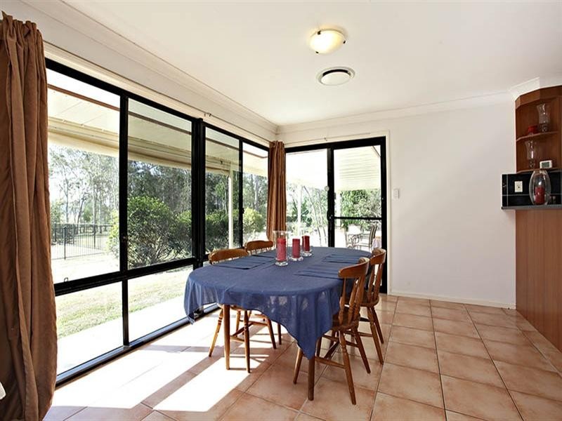 68 Racecourse Place, Tamborine QLD 4270