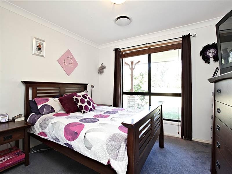 68 Racecourse Place, Tamborine QLD 4270